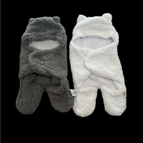 3/$20, 2baby swaddles - Picture 1 of 2